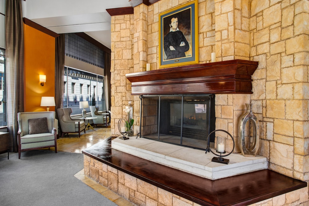 The Emily Morgan San Antonio a DoubleTree by Hilton - photo 2