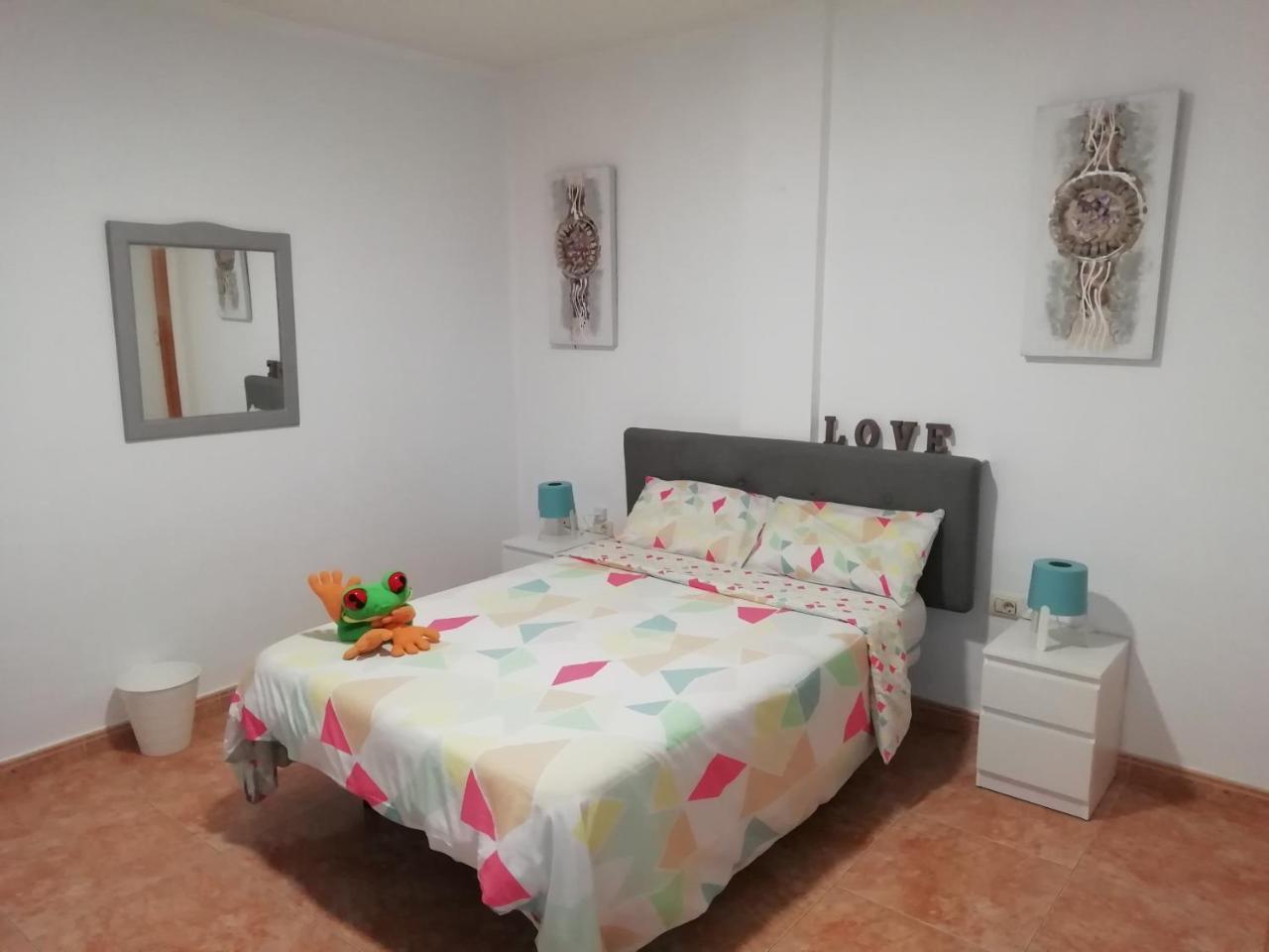 Three Bedroom Apartament Near Santa Cruz 1A — 4-Star Luxury Hotel in Santa Cruz De Tenerife, Spain