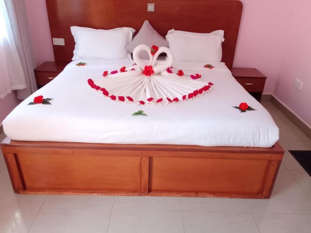 Juniper Park Resort — Nyahururu — photo 3