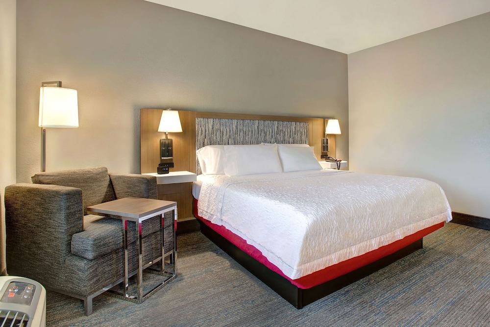 Hampton Inn & Suites Borger - photo 14