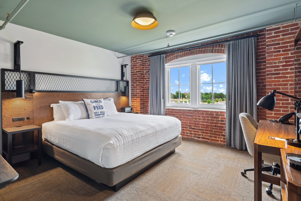 City Mills Hotel - photo 6