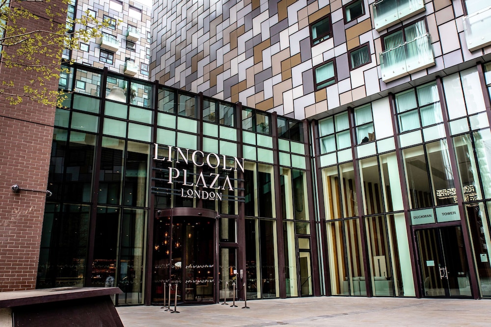 Lincoln Plaza London Curio Collection By Hilton — 4-Star Luxury Hotel in London, United Kingdom