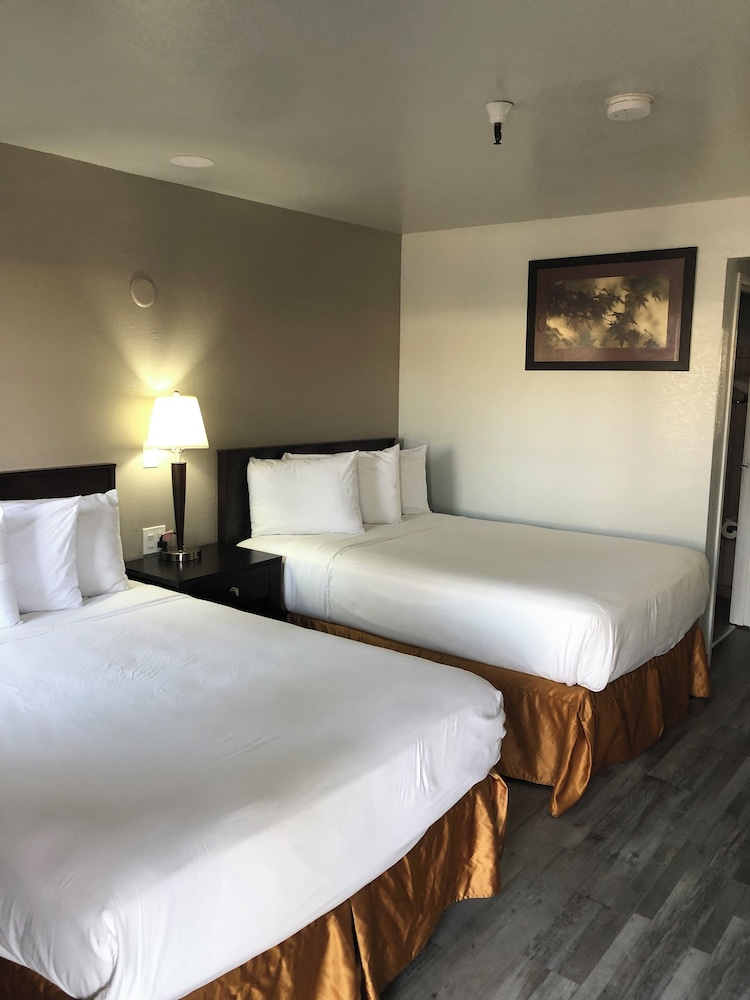 Travelodge by Wyndham Sacramento Rancho Cordova - photo 8