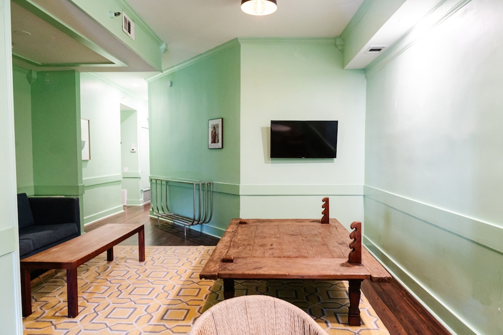 Frenchmen Hotel - photo 59