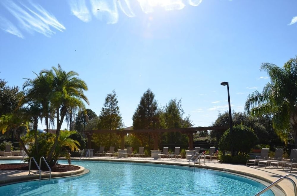 Lucaya Village Resort 3 Beds and 2 Baths. ID: 57417 - photo 16