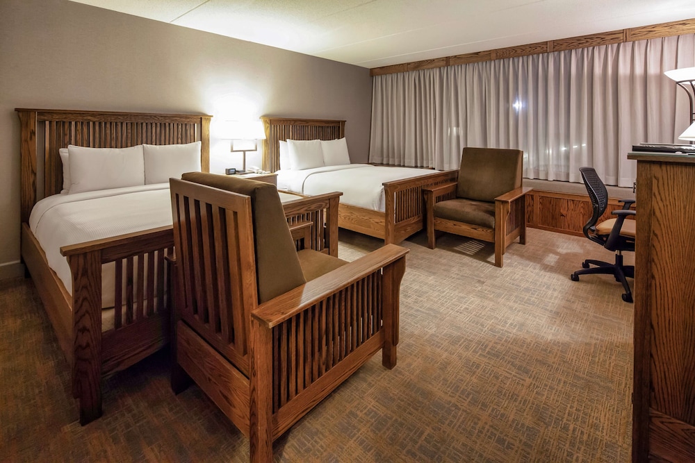 DoubleTree by Hilton Libertyville Mundelein - photo 9