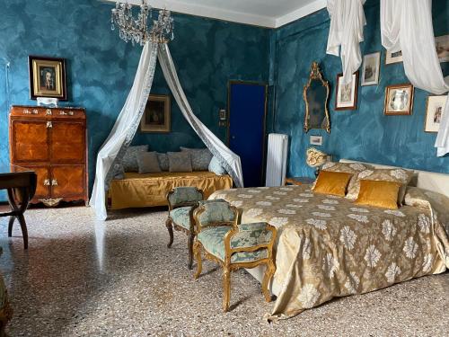 Gabrielle's room - last minute hotel in Venice