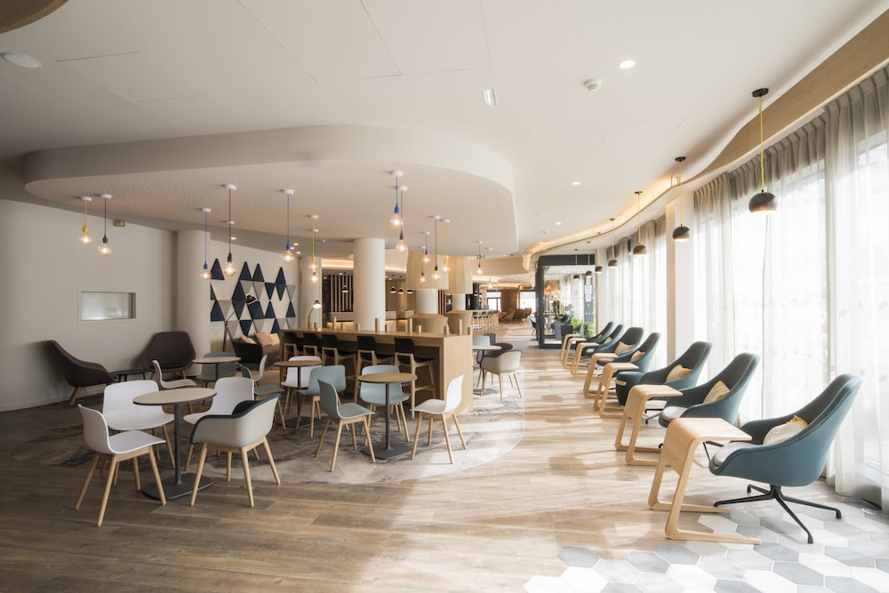 Holiday Inn Express Paris CDG Airport