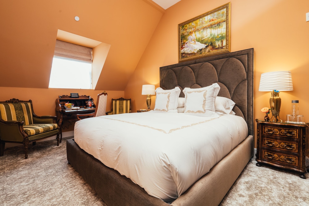 Mansion on Sutter - featured photo