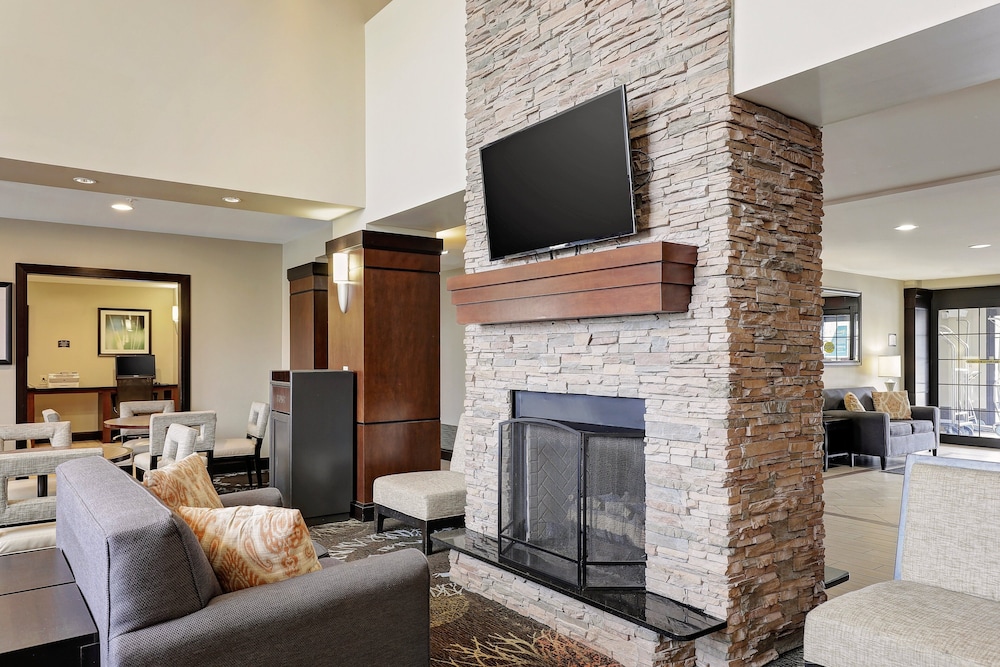 Staybridge Suites Washington D.C. Greenbelt - photo 4