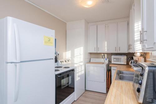Splendid Days by Oak Island Accommodations - photo 49