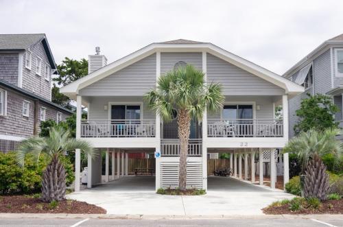 Sandy Paws by Bryant Real Estate in Wrightsville Beach, United States
