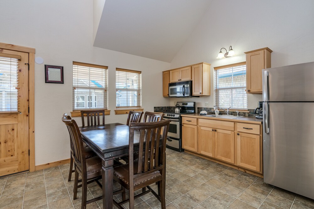 Dover Bay Resort - photo 21