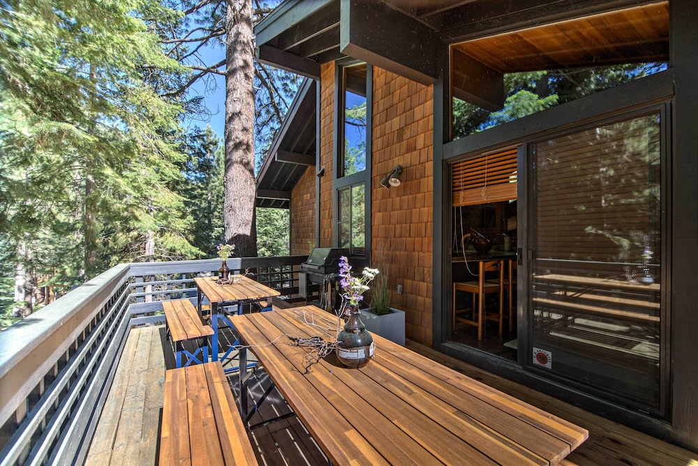 Free Ski Shuttle Spacious Northstar Resort Cabin - photo 11