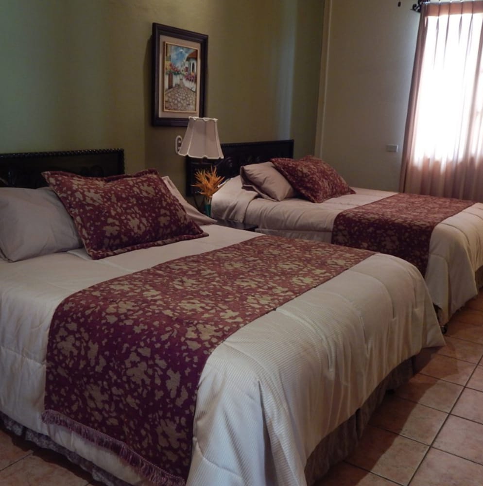 Hotel Hacienda Gualiqueme — Ciudad Choluteca — photo 2