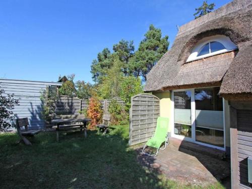 Ferienhaus Reetdachhaus — carbon neutral stay, Zingst