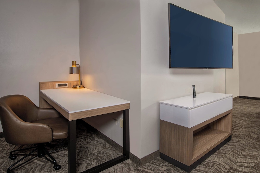 SpringHill Suites by Marriott Herndon Reston - photo 7