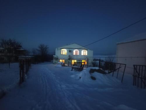 Orchard — hotel in Quba