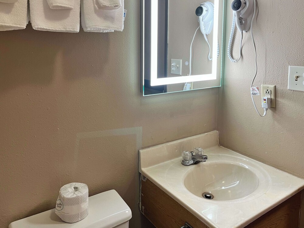 Motel 6 Litchfield IL - photo 22