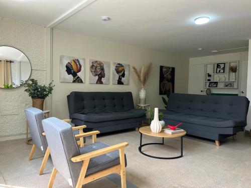 Exclusive Group Accomodation - last minute hotel in Medellin