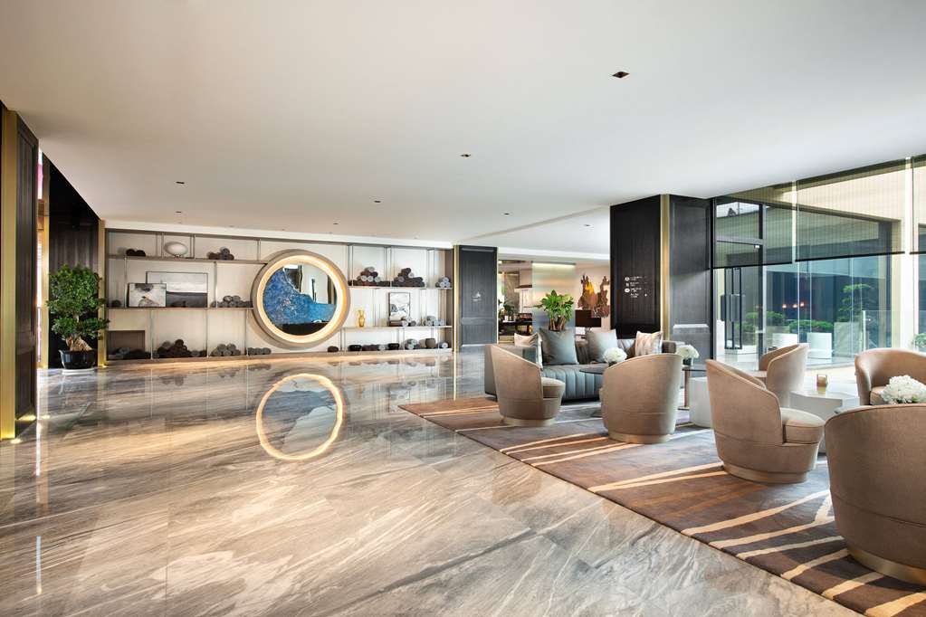 Wyndham Grand Royal Hotel Jinlin Lijiang — 4-Star Luxury Hotel in Lijiang, People's Republic of China