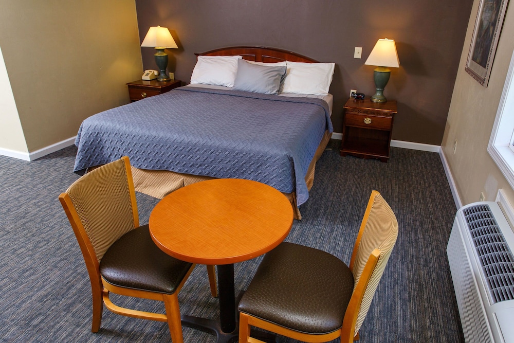 Beach Harbor Resort - photo 8