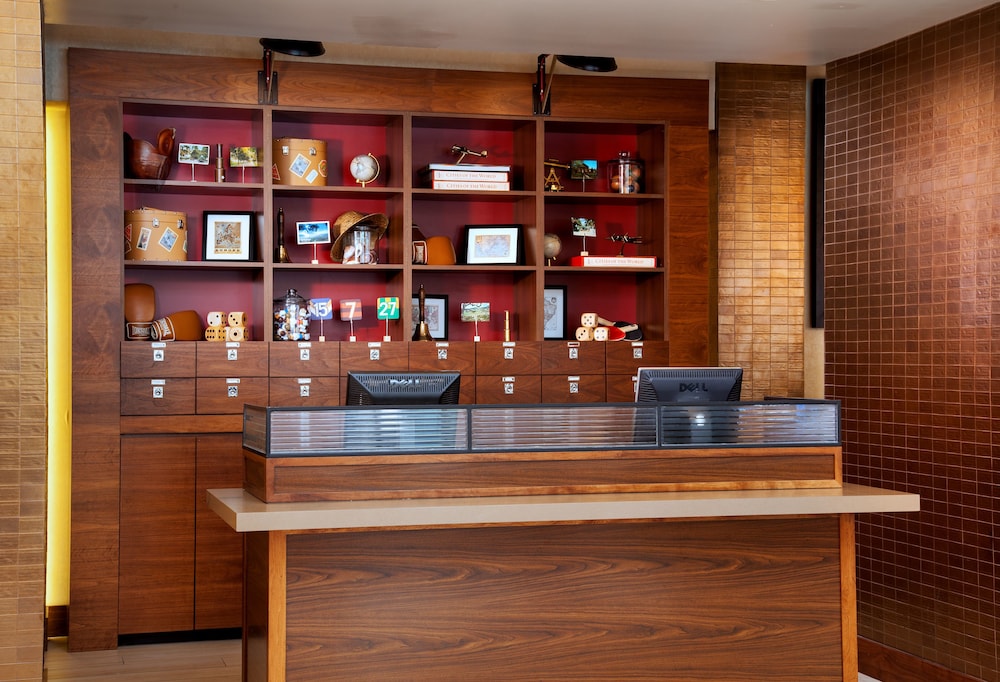 Four Points by Sheraton Los Angeles International Airport - photo 37