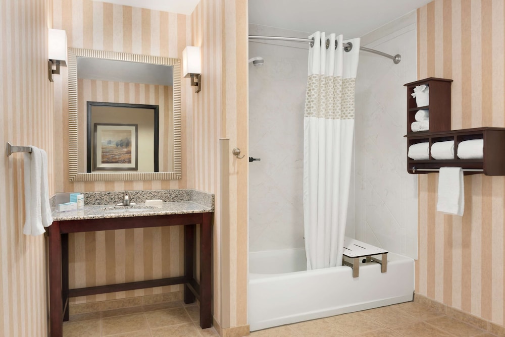 Hampton Inn Spearfish - photo 14