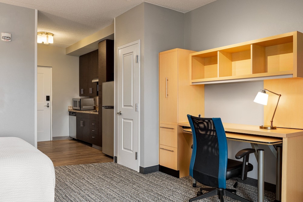 Towneplace Suites by Marriott Harrisburg West Mechanicsburg - photo 9