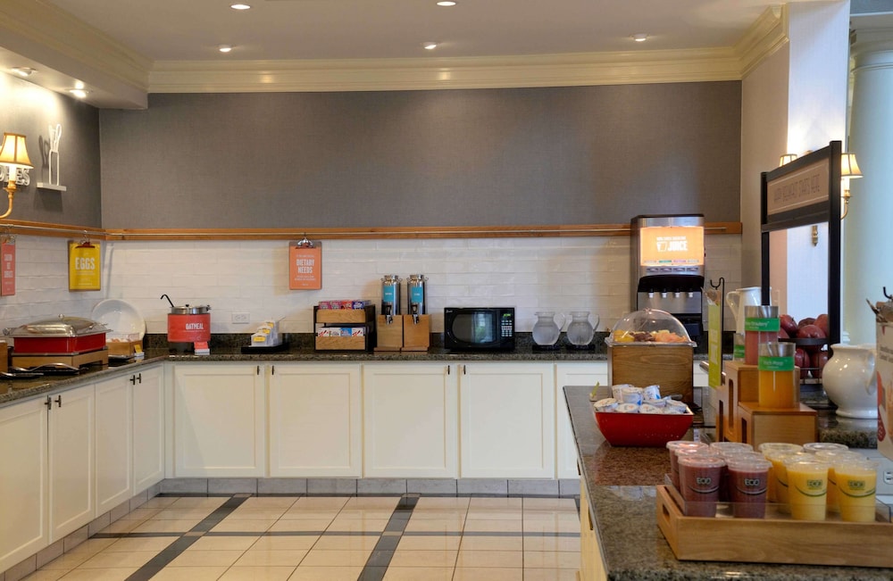 Hampton Inn & Suites Vicksburg - photo 61
