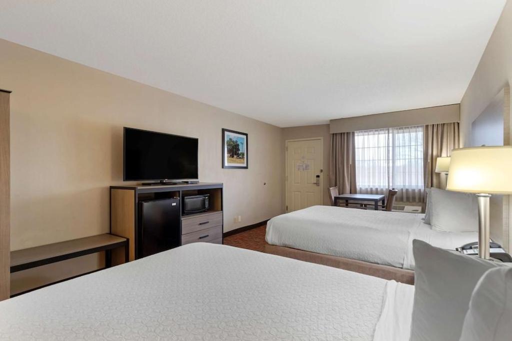 Marble Falls Inn - photo 29