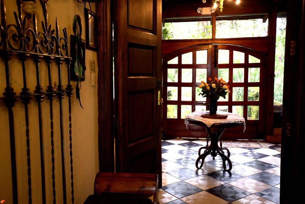 Hacienda La Carriona — Sangolqui — photo 2