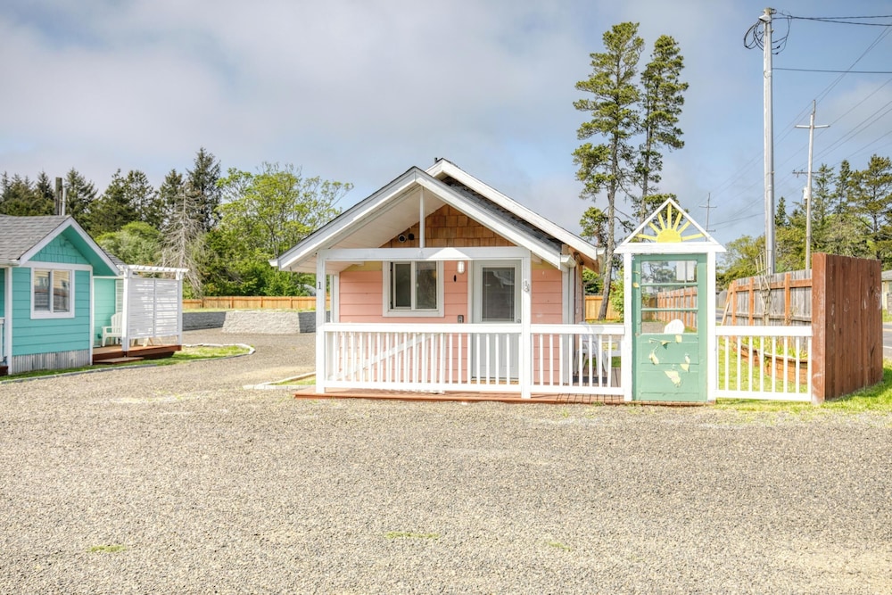 Ocean Spray Beach Resort - photo 2