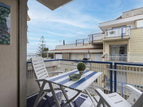 Apartment Mediterranee by Interhome — 4-Star Luxury Hotel in San Remo, Italy