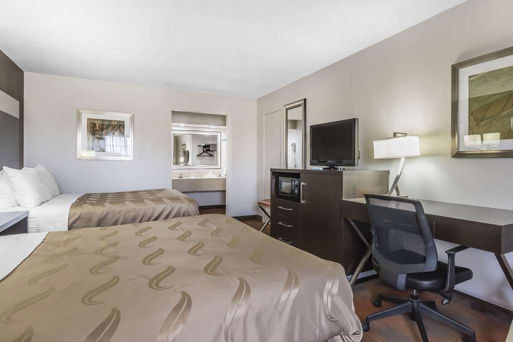 Quality Inn & Suites Stuttgart North - photo 25