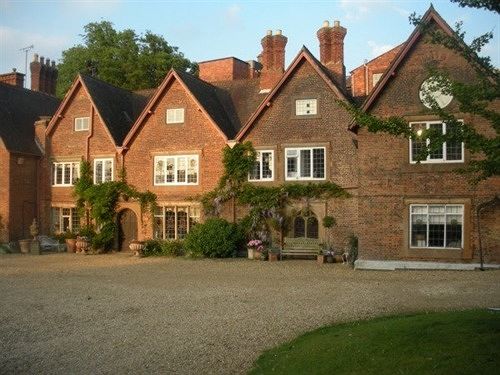 The Old Hall — 4-Star Luxury Hotel in Lutterworth, United Kingdom