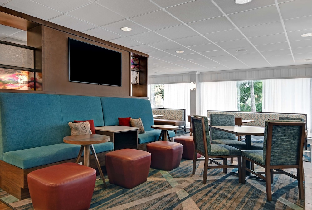 Hampton Inn Charleston Mount Pleasant Patriots Point - photo 7