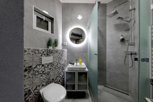 Lovely 2 Bedroom Apartment in Centre of Bratislava — 4-Star Luxury Hotel in Bratislava, Slovakia