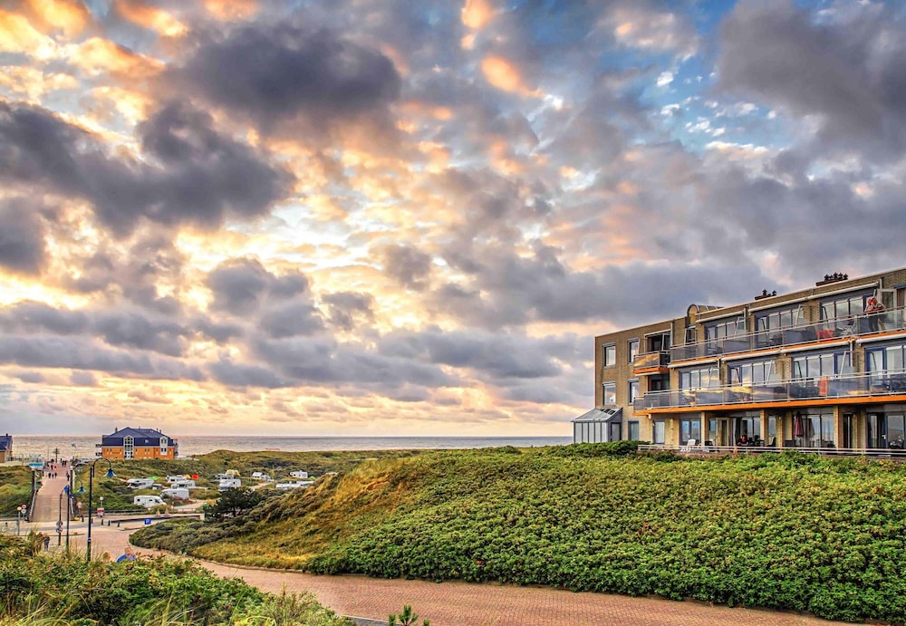 Appartementencomplex Juliana 150 in De Koog, Netherlands