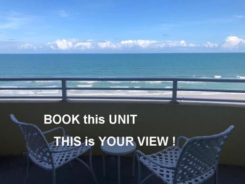 Ocean Walk Resort Spectacular Ocean Front View — 4-Star Luxury Hotel in Daytona Beach, United States