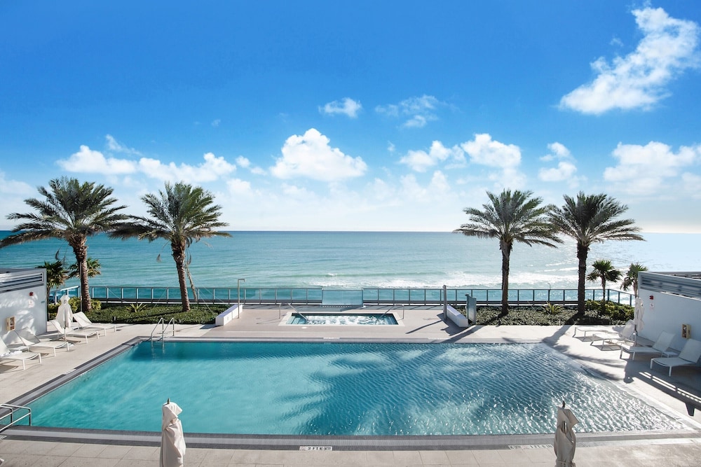 Churchill Suites Monte Carlo Miami Beach - photo 108