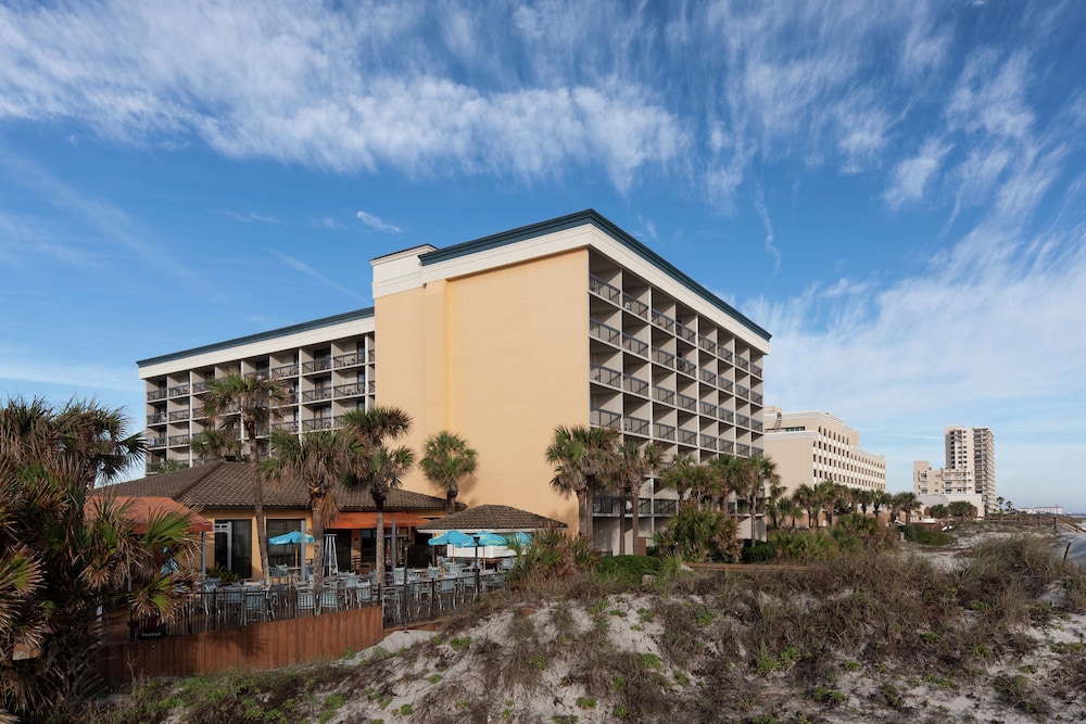 Hampton Inn Jacksonville Beach Oceanfront - photo 77