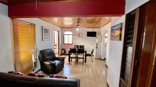 Apartment 10 minutes by the SJO airport — 4-Star Luxury Hotel in Alajuela, Costa Rica