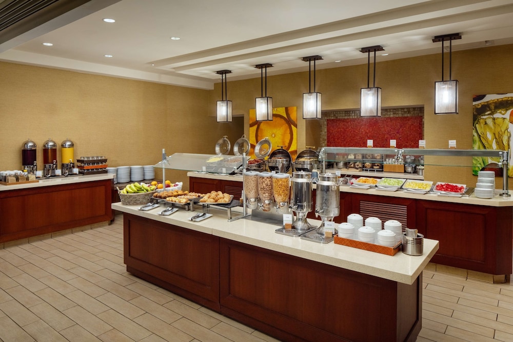 DoubleTree by Hilton Boston North Shore - photo 33