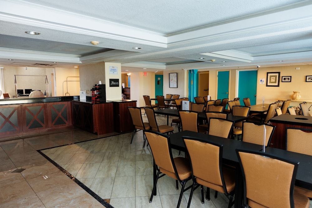 Garnet Inn & Suites Orlando - photo 131