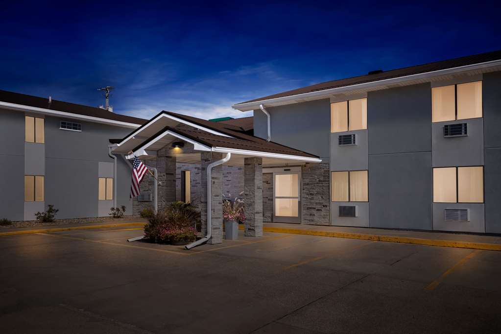 Quality Inn Oskaloosa - photo 4