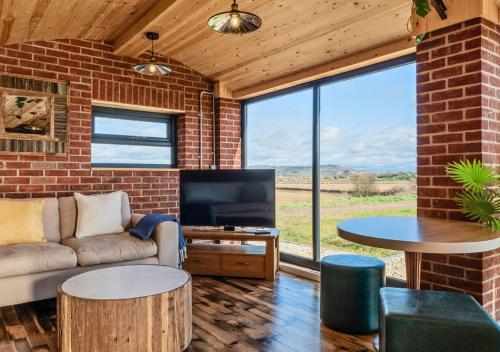 Brick Barn Luxury Barn Conversion by River Avon - last minute hotel in Unknown City