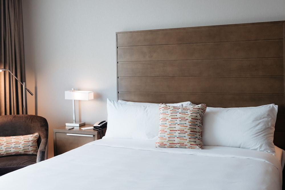 Revel Hotel Des Moines Urbandale Tapestry Collection by Hilton - photo 51