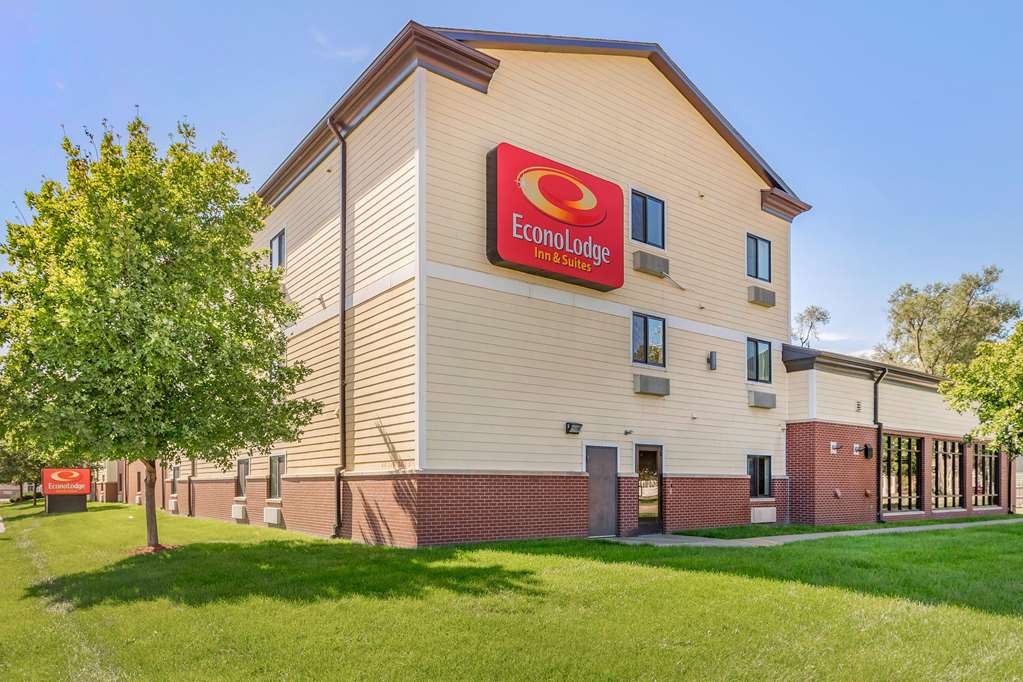 Econo Lodge Inn & Suites Fairgrounds - featured photo