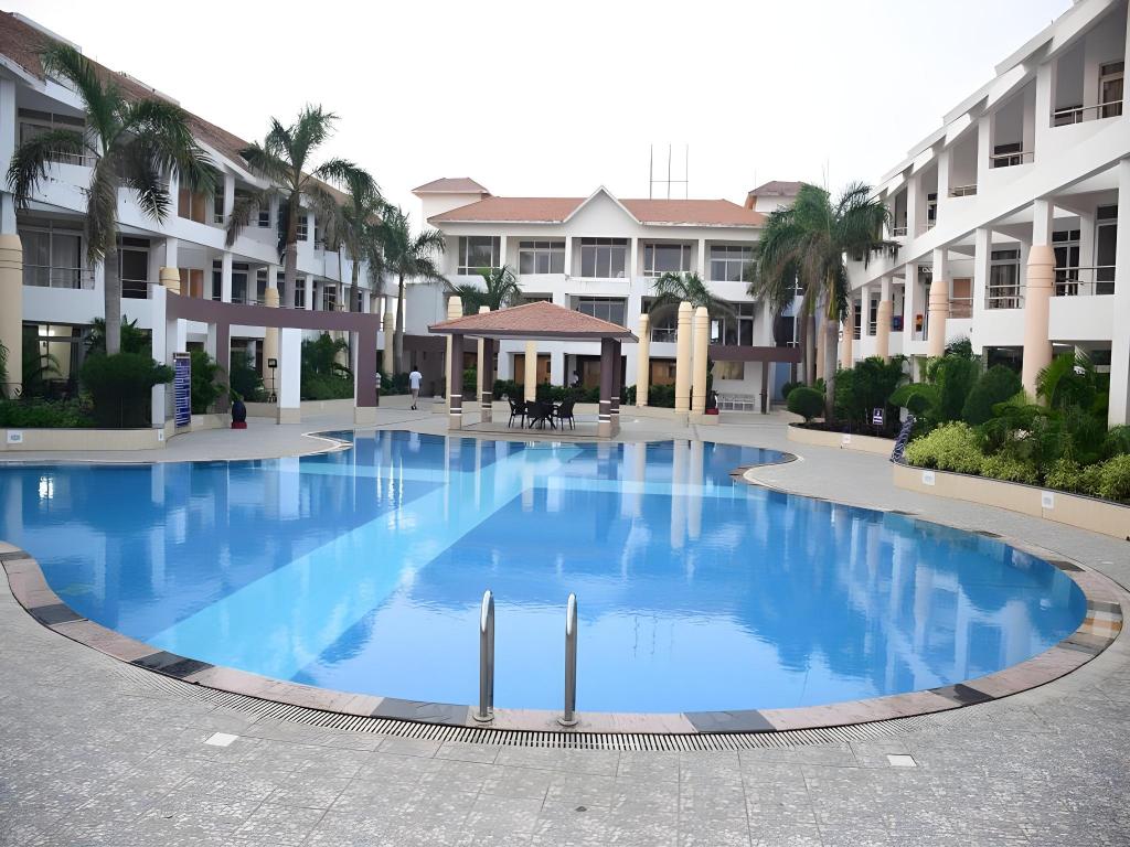Empires Hotel Puri - last minute hotel in Puri